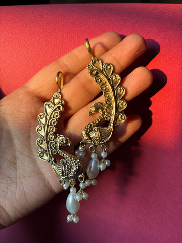 Mor-Kahani Earcuff