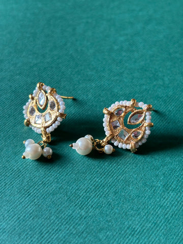 Limina Kundan Studs
