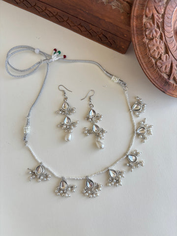Bano (Kundan Set)