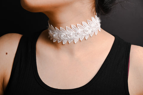 Belight Choker