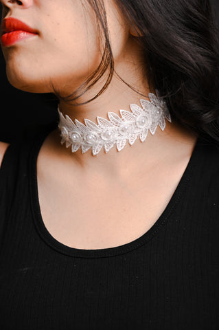 Belight Choker