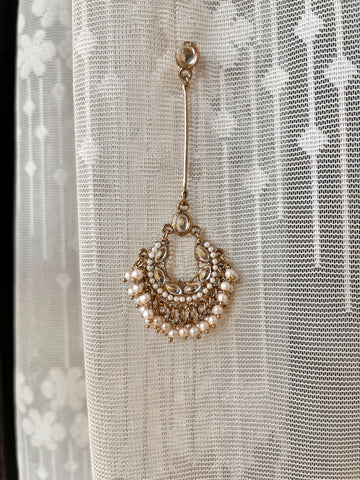 Jhilmil Kashmiri Jhumka (Dull Gold)